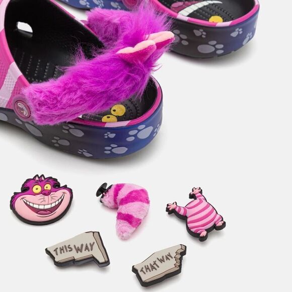 C13 Cheshire Cat Clogs Unisex KIDS Alice in Wonderland CROCS Disney NWT / Sealed - Picture 2 of 8